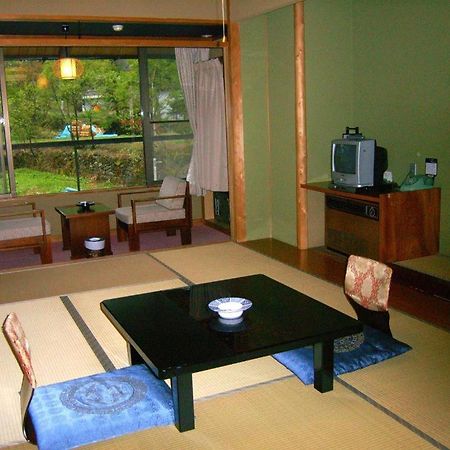 Hirayu Prince Hotel Takayama  Bagian luar foto