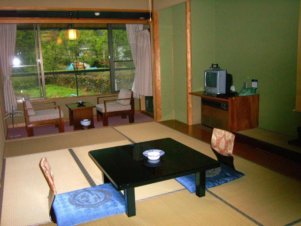 Hirayu Prince Hotel Takayama  Bagian luar foto